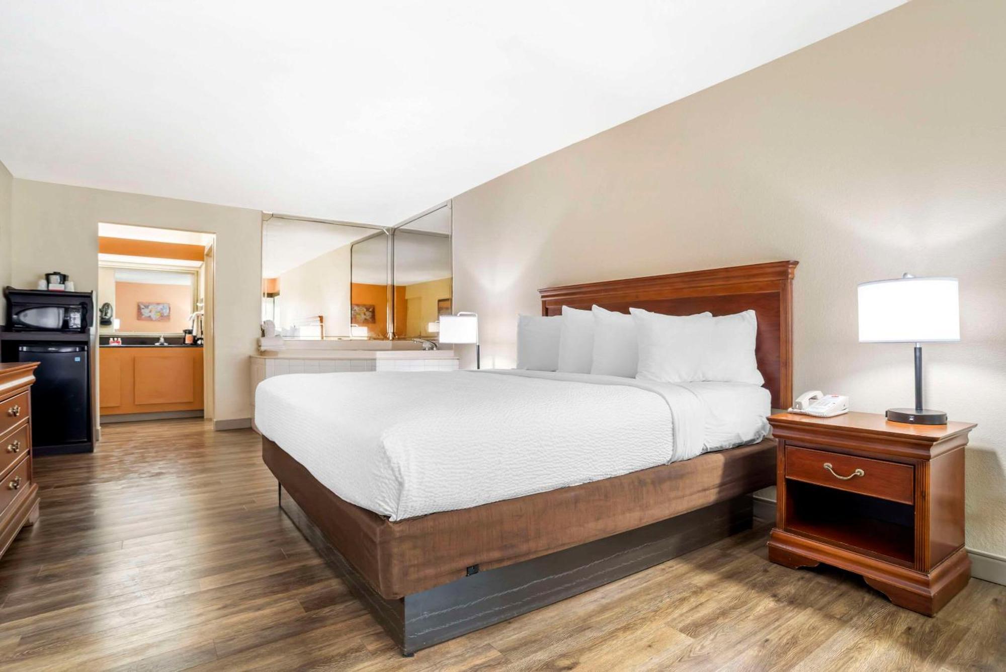 Lodge Econo - Pascagoula Moss Point